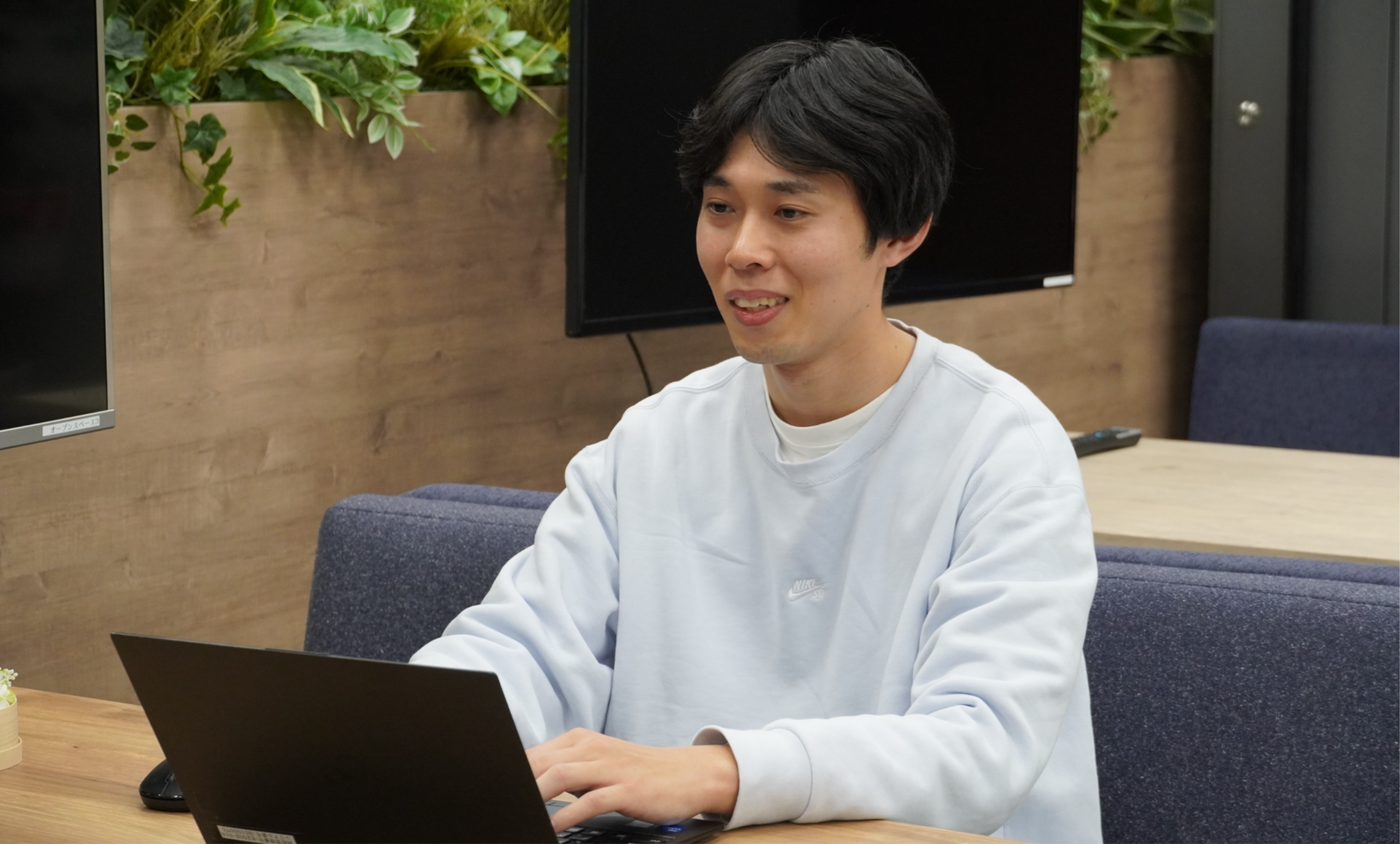 全社MVEに表彰され、<br>業務の進め方や後輩指導など自分を見てもらえていると感じた。